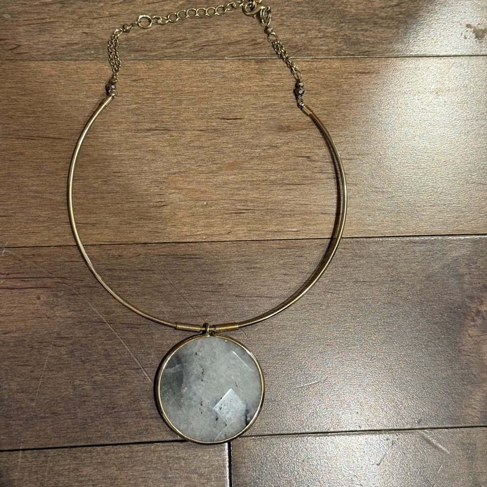 Francesca's Collections Gold and Gray Pendant Necklace